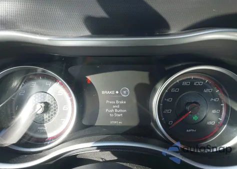 2018 Dodge Charger R/T Scat Pack Rwd из США, поврежденный, VIN 2C3CDXGJ8JH329734